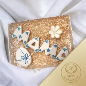 Anyák napja - Közepes méretű mézeskalács ajándékdoboz MAMA felirattal